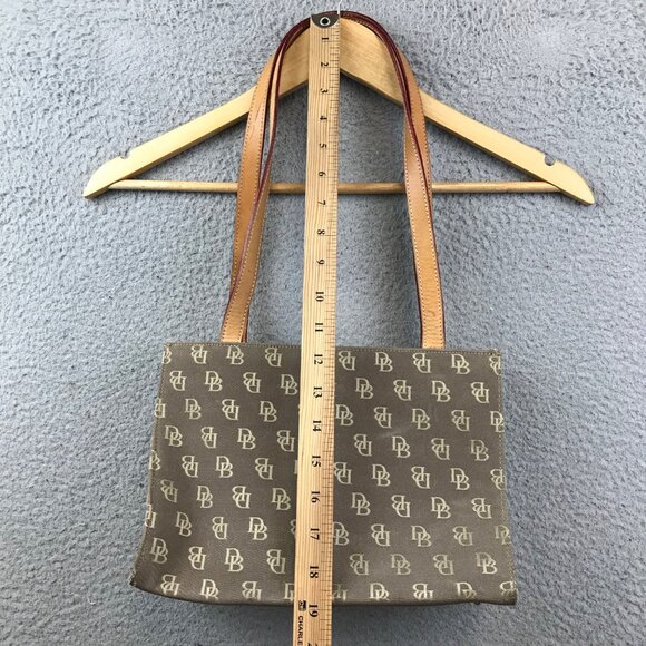 Dooney & Bourke Signature Medium Tote Bag Tan Canvas Leather - Picture 3 of 12